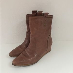 frye boots sunny wedge size 8 brown
